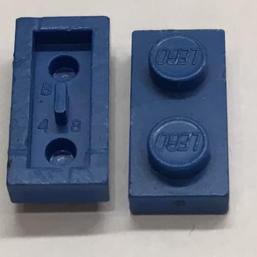 Plate 1 x 2 [Old Style Bottom]