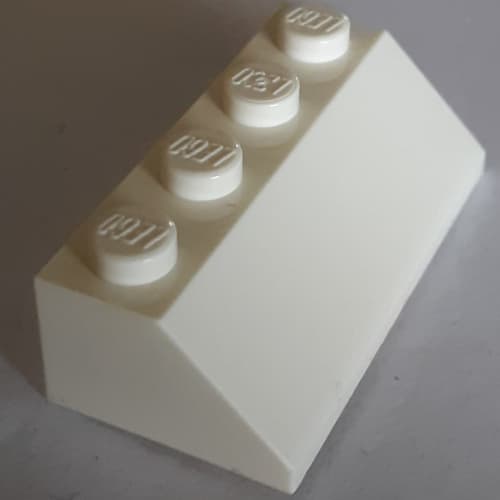 Slope 45° 2 x 4 Smooth