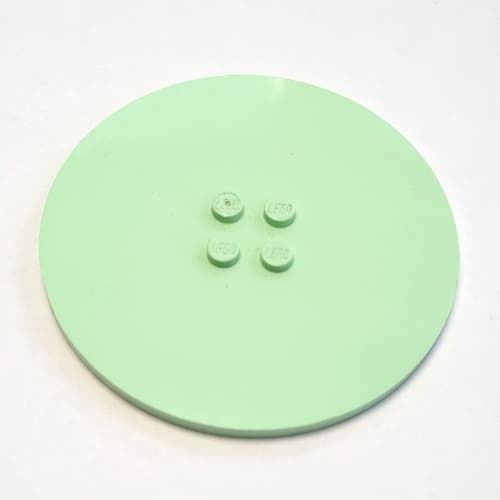 Plate Special Round 8 x 8 with 2 x 2 Center Studs without Groove