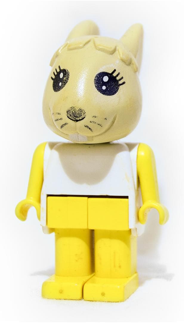 Fabuland Figure Bunny 3 - Orzoro Nestlé Promotional polybag