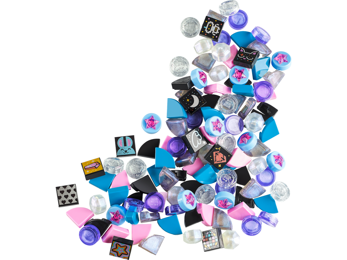 Extra DOTS Series 8 – Glitter and Shine