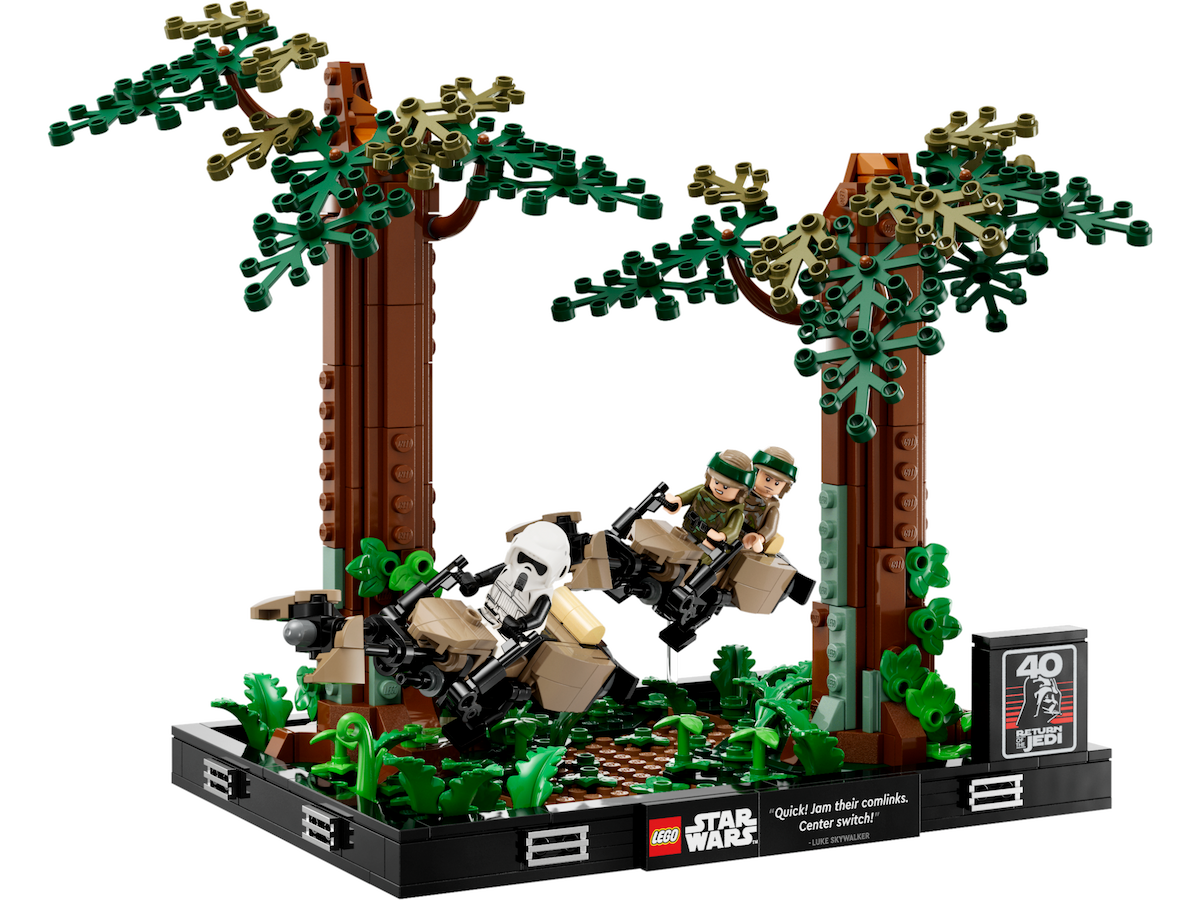 Endor Speeder Chase Diorama