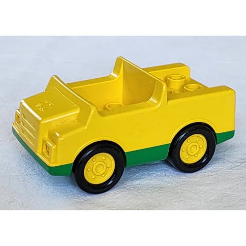 Duplo Car with 2 x 2 Studs and Green Base, Yellow Hubs