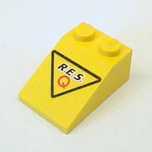 Slope 33° 3 x 2 with 'R.E.S. Q' and Black Triangle Print (Res-Q)