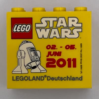 Brick 2 x 4 x 3 with 'LEGOLAND Deutschland STAR WARS 02. - 05. JUNI 2011', R2-D2 Print