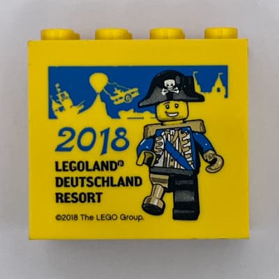 Brick 2 x 4 x 3 with 'LEGOLAND Deutschland Resort 2018' Pirate Print