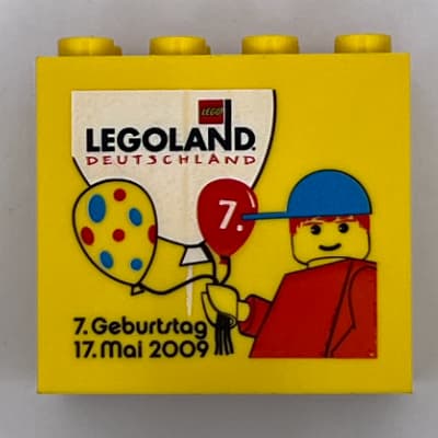 Brick 2 x 4 x 3 with 'LEGOLAND Deutschland Resort 7. Geburtstag 17. Mai 2009' Print