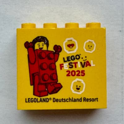 Brick 2 x 4 x 3 with 'LEGO FESTIVAL 2025 LEGOLAND Deutschland Resort' and Red Brick Suit Guy Minifigure print