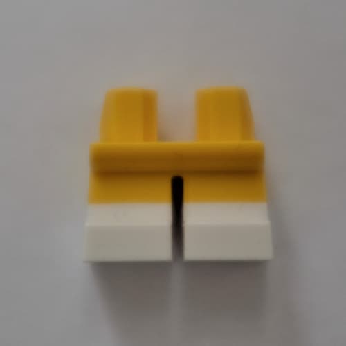 Legs Short with White Feet Pattern