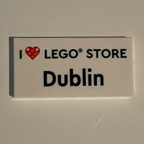 Tile 2 x 4 with 'I heart LEGO STORE Dublin' print