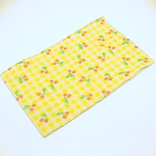 Belville, Rug / Mat 7 x 12, Checks and Cherries Print