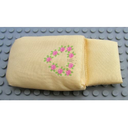 Belville, Sleeping Bag / Baby Pouch with Heart Wreath, Roses and Crown Print