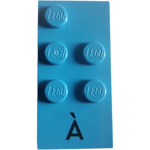 Braille Brick 2 x 4 with 5 Studs ⠷ and 'À' print