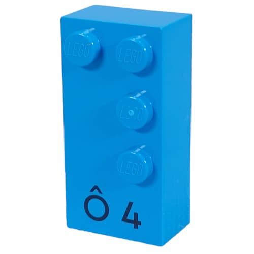 Braille Brick 2 x 4 with 4 Studs ⠹ and 'Ô 4' print