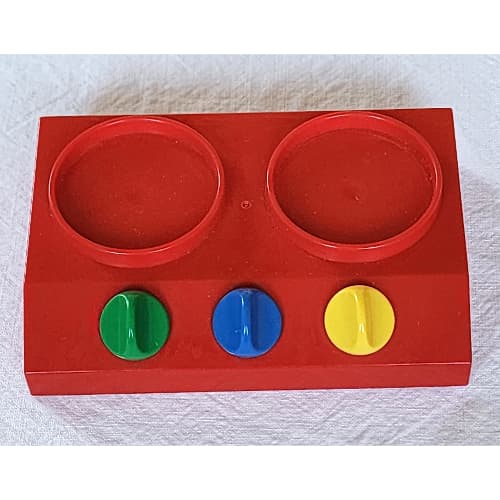 Duplo Doll Stove Top with Green, Blue and Yellow Knobs