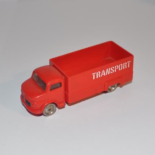 HO Scale Mercedes Box Truck with 'TRANSPORT' Print