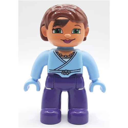 Duplo Figure Bob / Pageboy Hair Reddish Brown, with Dark Purple Legs, Light Blue Wrap Top with Necklace, Light Blue Hands
