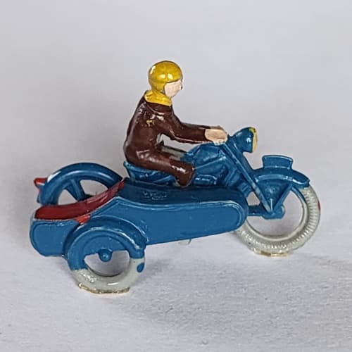 HO Scale Motorcycle, Touring with Sidecar Long